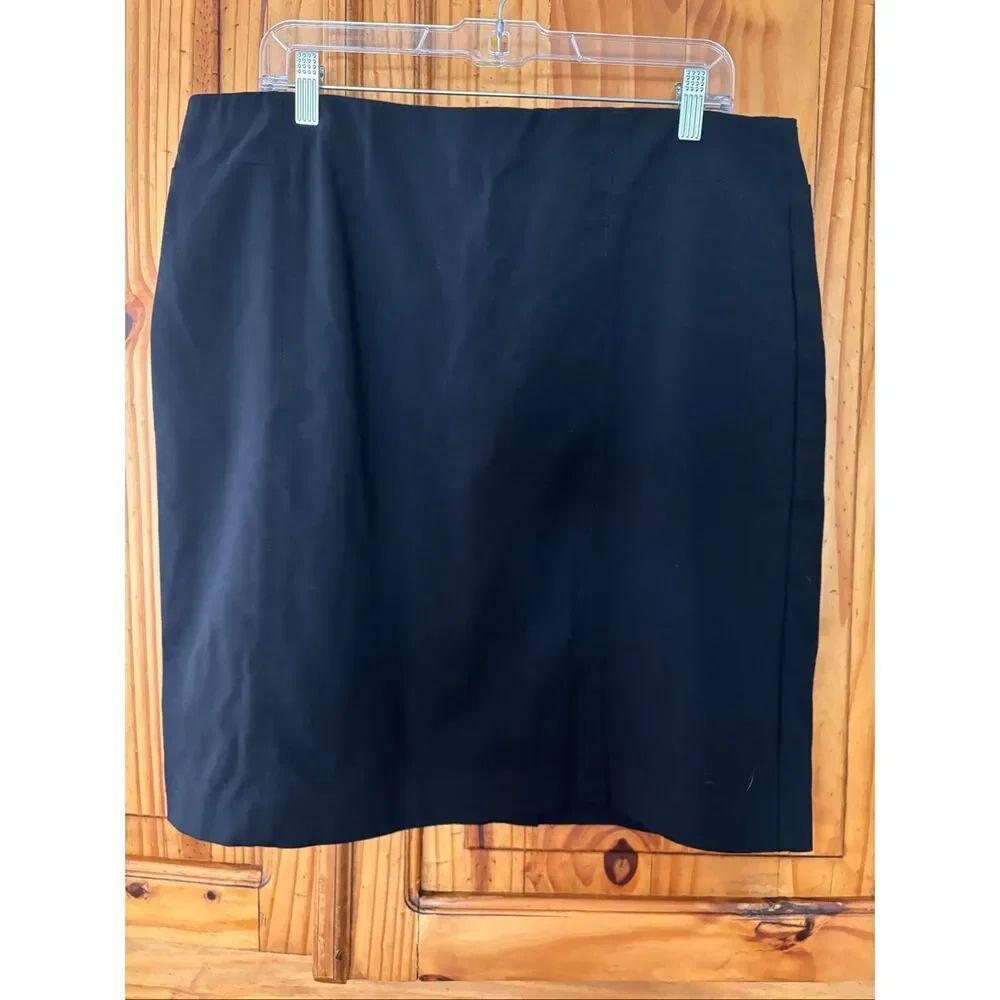 J.āJill Ponte Pencil Skirt